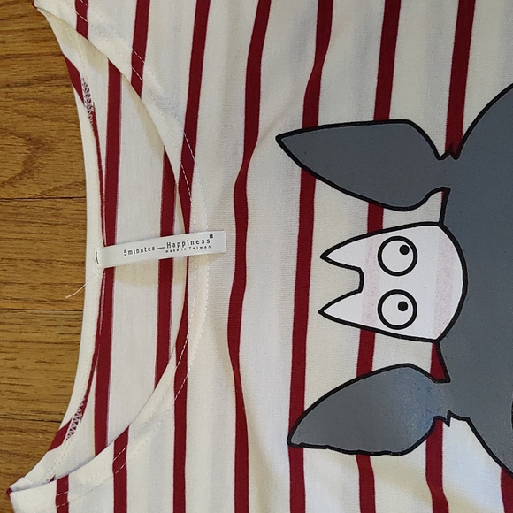 Totoro scoop neck red and white striped soft long sleeve shirt - Picture 4 of 7